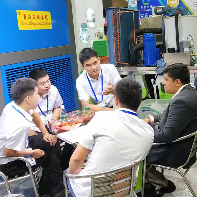 Wenzhou Yizhong Refrigeration And Heating Equipment Co., Ltd.